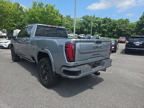 Used 2026 GMC Sierra 2500 Denali Ultimate AWD/4WD image 5