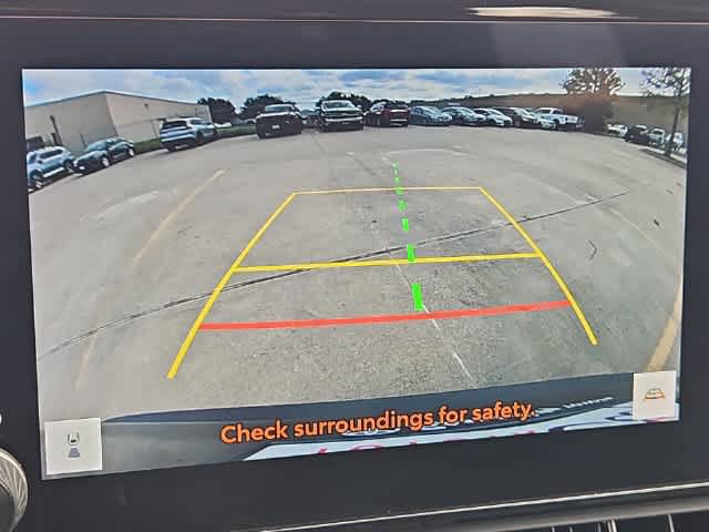Used 2025 Toyota RAV4 XLE FWD image 22