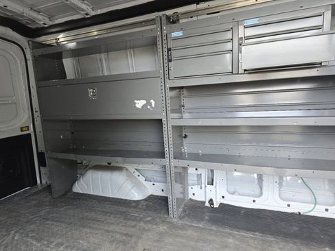 Used 2019 Ford Transit 250 148 Medium Roof RWD image 17
