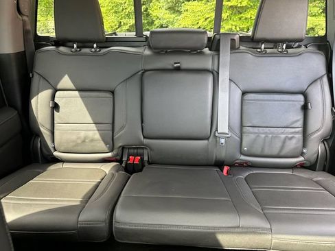 Used 2021 GMC Sierra 1500 Denali w/ Denali Ultimate Package AWD/4WD image 37