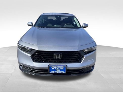 Used 2024 Honda Accord EX image 3
