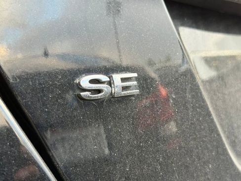 Used 2016 Ford Fiesta SE w/ Equipment Group 201A image 19