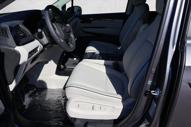 New 2027 Honda Odyssey Touring image 11