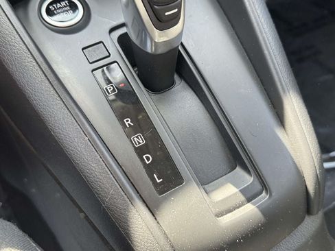 Used 2025 Nissan Kicks Play S FWD image 13