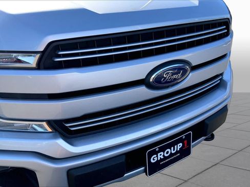 Used 2019 Ford F150 Lariat w/ Equipment Group 502A Luxury AWD/4WD image 30