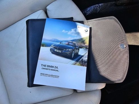 Used 2014 BMW Z4 sDrive28i image 37