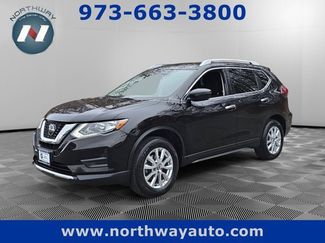 Used 2020 Nissan Rogue SV image 1