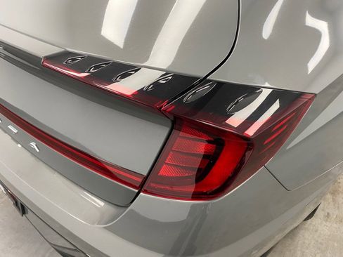 Used 2022 Hyundai Sonata SEL w/ Convenience Package image 13