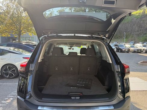 Used 2023 Nissan Rogue SV AWD/4WD image 28