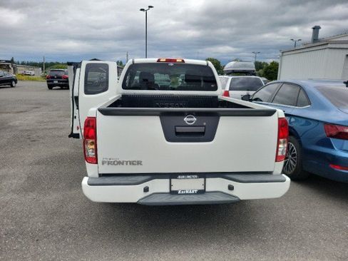 Used 2019 Nissan Frontier S RWD image 4