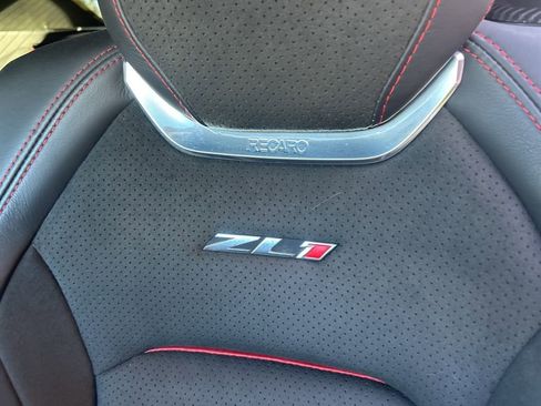 Used 2020 Chevrolet Camaro ZL1 image 17