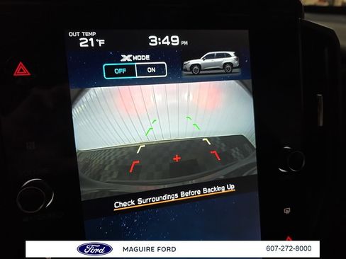 Used 2025 Subaru Forester Premium image 27