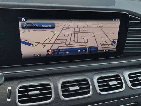 Certified 2026 Mercedes-Benz GLS 450 4MATIC image 34