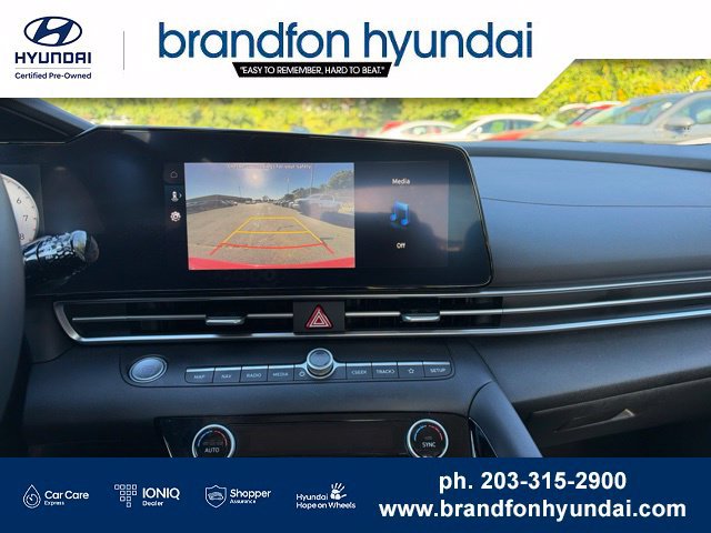 Used 2023 Hyundai Elantra SEL w/ Convenience Package FWD image 19
