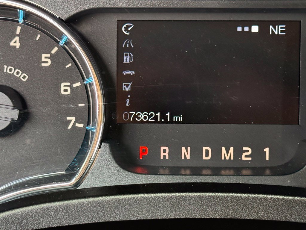 Used 2013 Ford F150 XLT w/ Mid Equipment Group RWD image 19
