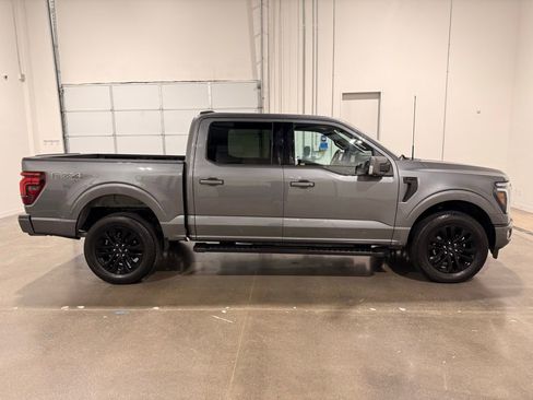 Used 2024 Ford F150 Lariat w/ FX4 Off-Road Package image 4