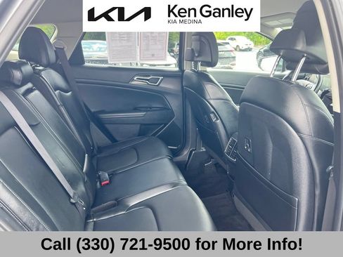 Certified 2024 Kia Sportage EX FWD image 57