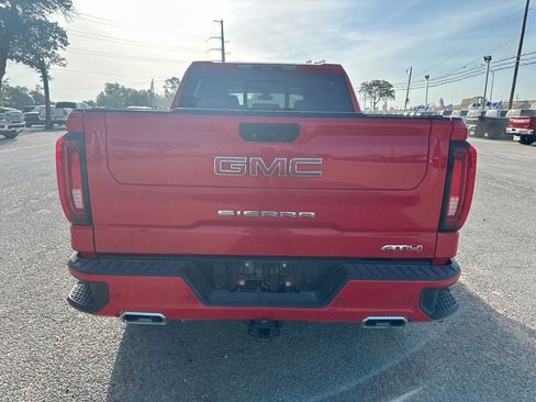 Used 2021 GMC Sierra 1500 AT4 w/ Technology Package AWD/4WD image 8