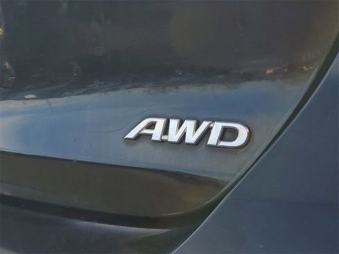 Used 2010 Toyota Venza AWD image 7