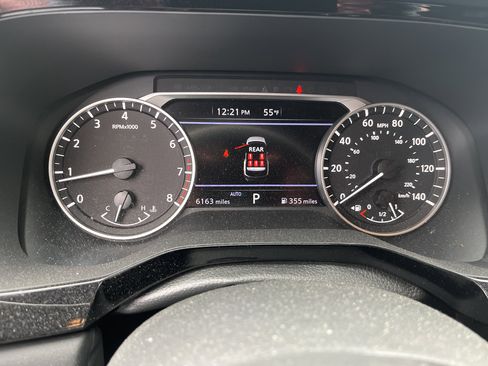 Used 2025 Nissan Pathfinder Rock Creek AWD/4WD image 1