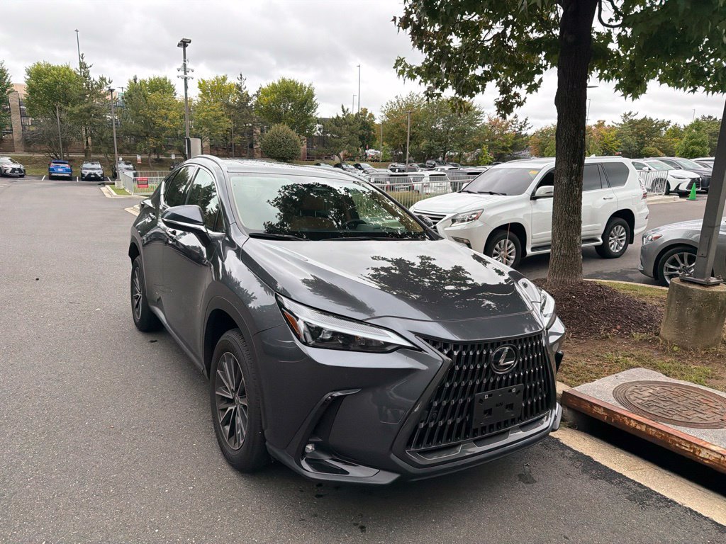 Used 2025 Lexus NX 350 AWD w/ Accessory Package (2T) image 4