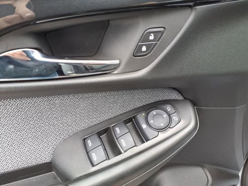 Used 2024 Chevrolet TrailBlazer LT w/ LT Cold Weather Package image 18