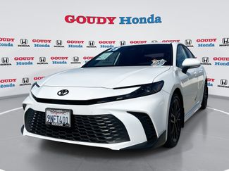 Used 2025 Toyota Camry SE w/ Multimedia Upgrade Package FWD video 1