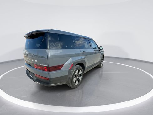 Used 2026 Hyundai Santa Fe SE image 8