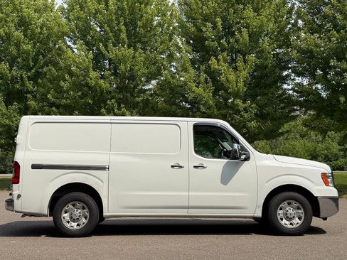 Used 2012 Nissan NV 1500 SV w/ Side Curtain Airbag Pkg RWD image 4