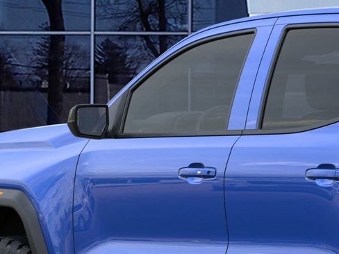 New 2026 GMC Canyon Elevation w/ Convenience Package image 12