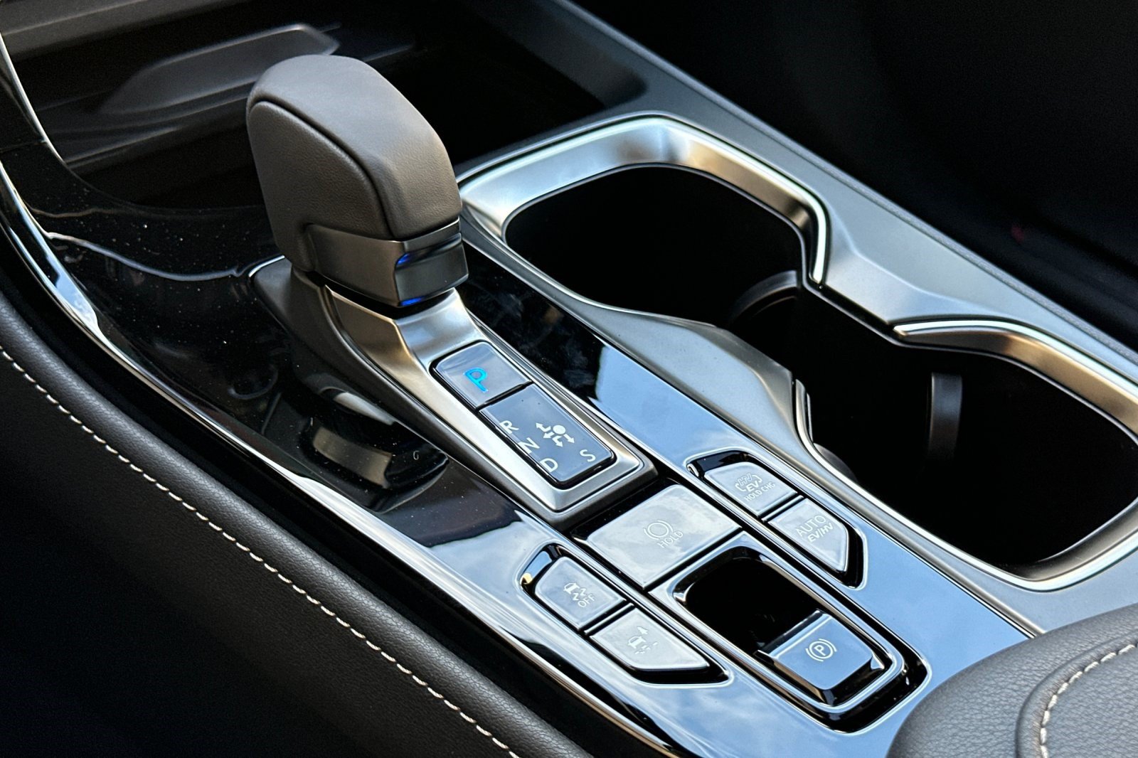 New 2026 Lexus NX 450h+ AWD w/ Accessory Package (2T) image 16