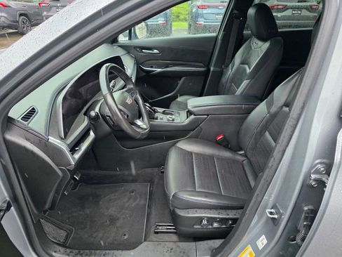Used 2024 Cadillac XT4 Sport AWD/4WD image 16