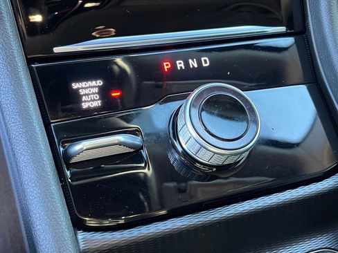 Used 2023 Jeep Grand Cherokee Limited w/ Trailer Tow Prep Group (B) image 10