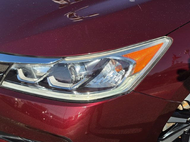 Used 2016 Honda Accord EX-L image 24