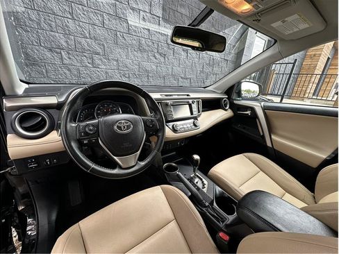 Used 2015 Toyota RAV4 Limited AWD/4WD image 14