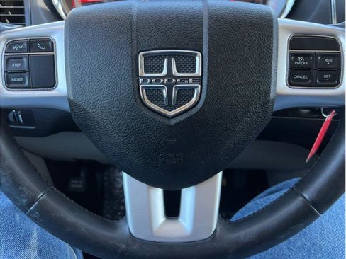 Used 2017 Dodge Grand Caravan SE w/ Power Window Group FWD image 12