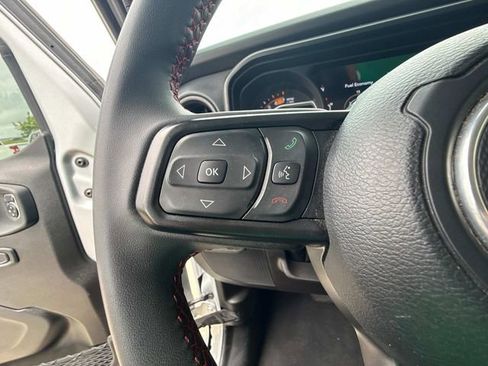 Used 2024 Jeep Wrangler Unlimited Rubicon image 29