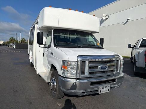 Used 2014 Ford E-450 and Econoline 450 Super Duty w/ Shuttle Bus Prep Package RWD image 1