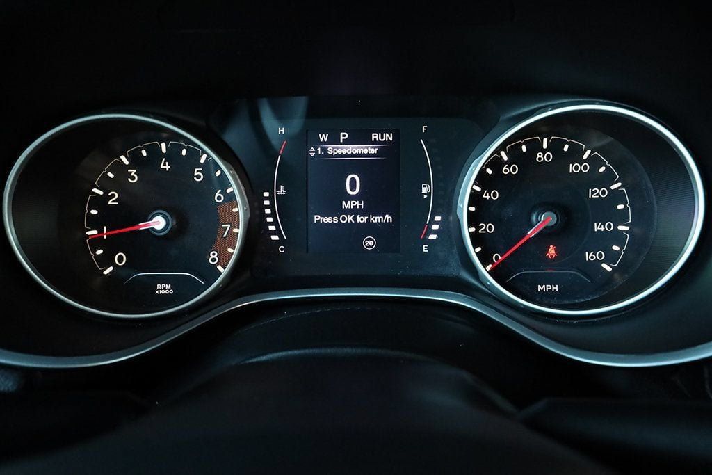 Used 2021 Jeep Compass Latitude FWD image 31