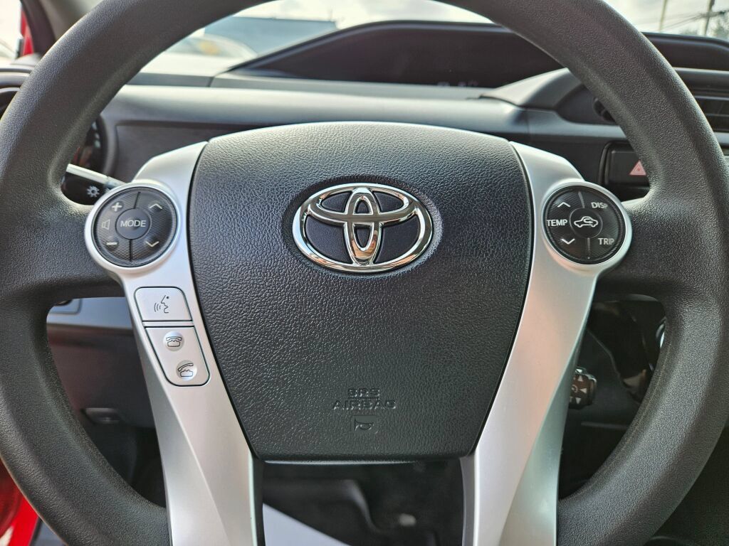 Used 2017 Toyota Prius C Three FWD image 21