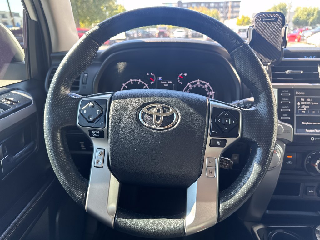 Used 2023 Toyota 4Runner SR5 Premium w/ Moonroof Package AWD/4WD image 14