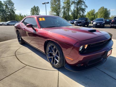 Used 2022 Dodge Challenger GT w/ Blacktop Package image 8