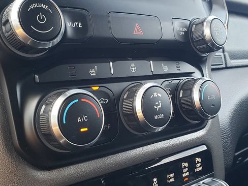 Used 2020 RAM 1500 Rebel AWD/4WD image 25