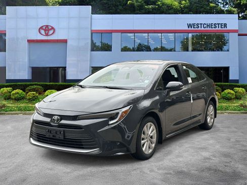 New 2026 Toyota Corolla XLE image 8