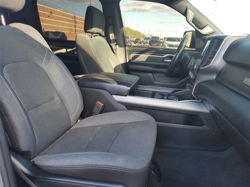 Used 2021 RAM 1500 Big Horn image 25
