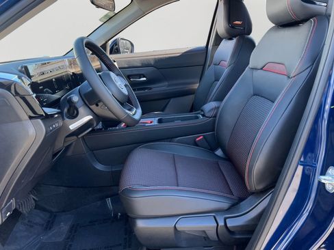 Used 2026 Nissan Kicks SR w/ SR Premium Package image 14