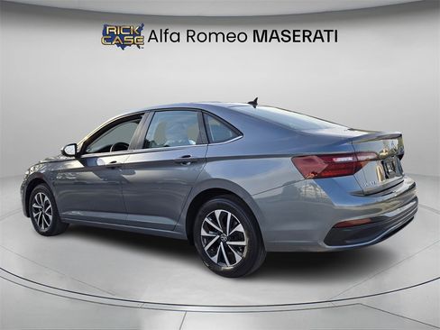 Used 2022 Volkswagen Jetta S image 7