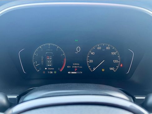 Used 2025 Honda Pilot EX-L image 12