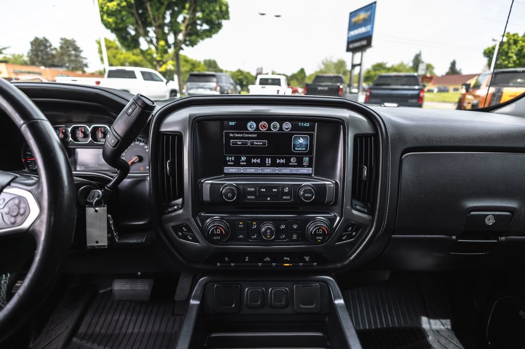 Used 2019 Chevrolet Silverado 2500 LTZ w/ Duramax Plus Package AWD/4WD image 30
