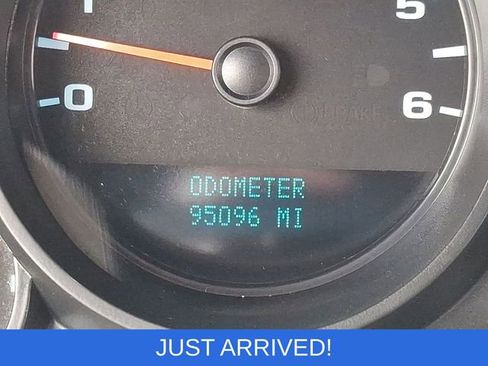 Used 2009 Chevrolet Silverado 1500 W/T AWD/4WD image 12